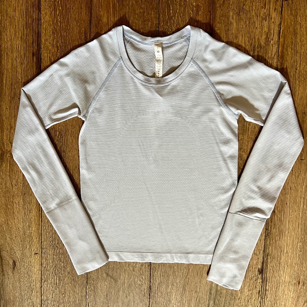 Lululemon Swiftly Tech Long-Sleeve Shirt 2.0 Waist Length - Size 4